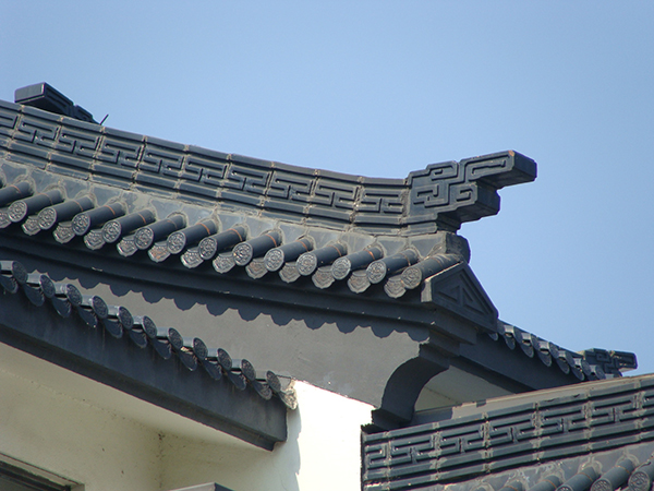 筒瓦廠家告訴你琉璃筒瓦的具體作用是什么？